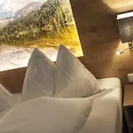 Apart-hotel & Appartementhaus Haussteiner Dorfgastein