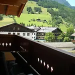 Apart-hotel & Appartementhaus Haussteiner 4*