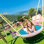 & Appartementhaus Haussteiner Apart-hotel 4*
