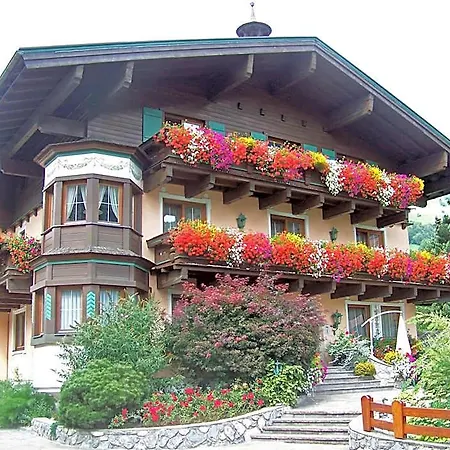 & Appartementhaus Haussteiner 4*