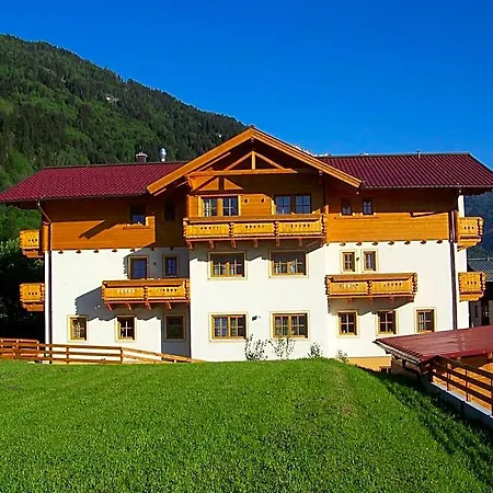 & Appartementhaus Haussteiner Apart Otel Dorfgastein