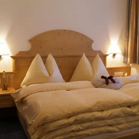شقة فندقية & Appartementhaus Haussteiner