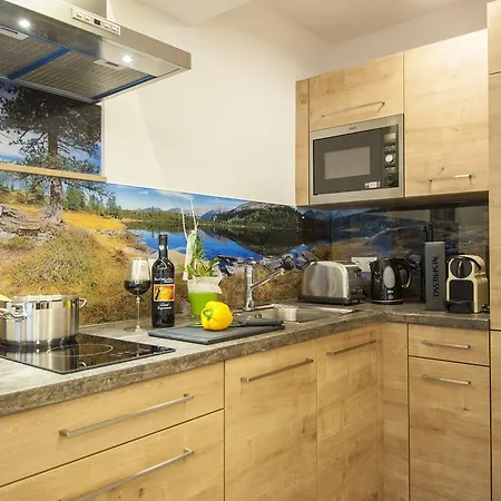 & Appartementhaus Haussteiner Dorfgastein