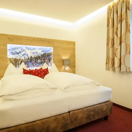 & Appartementhaus Haussteiner 4*