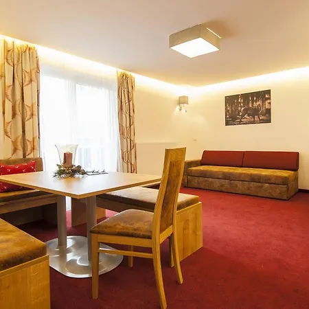 Aparthotel & Appartementhaus Haussteiner Dorfgastein