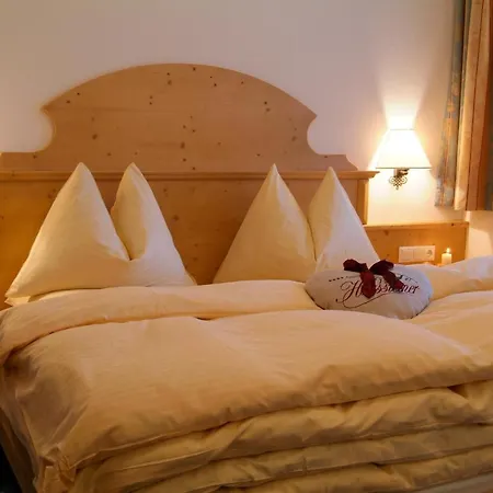 Lägenhetshotell & Appartementhaus Haussteiner Dorfgastein